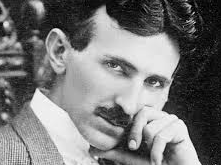 Foto do rosto do Nikola Tesla
